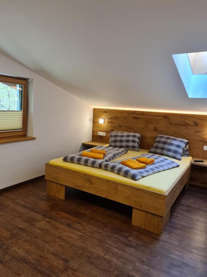 Apartament Haus Scheuerer Neukirchen am Großvenediger Zewnętrze zdjęcie