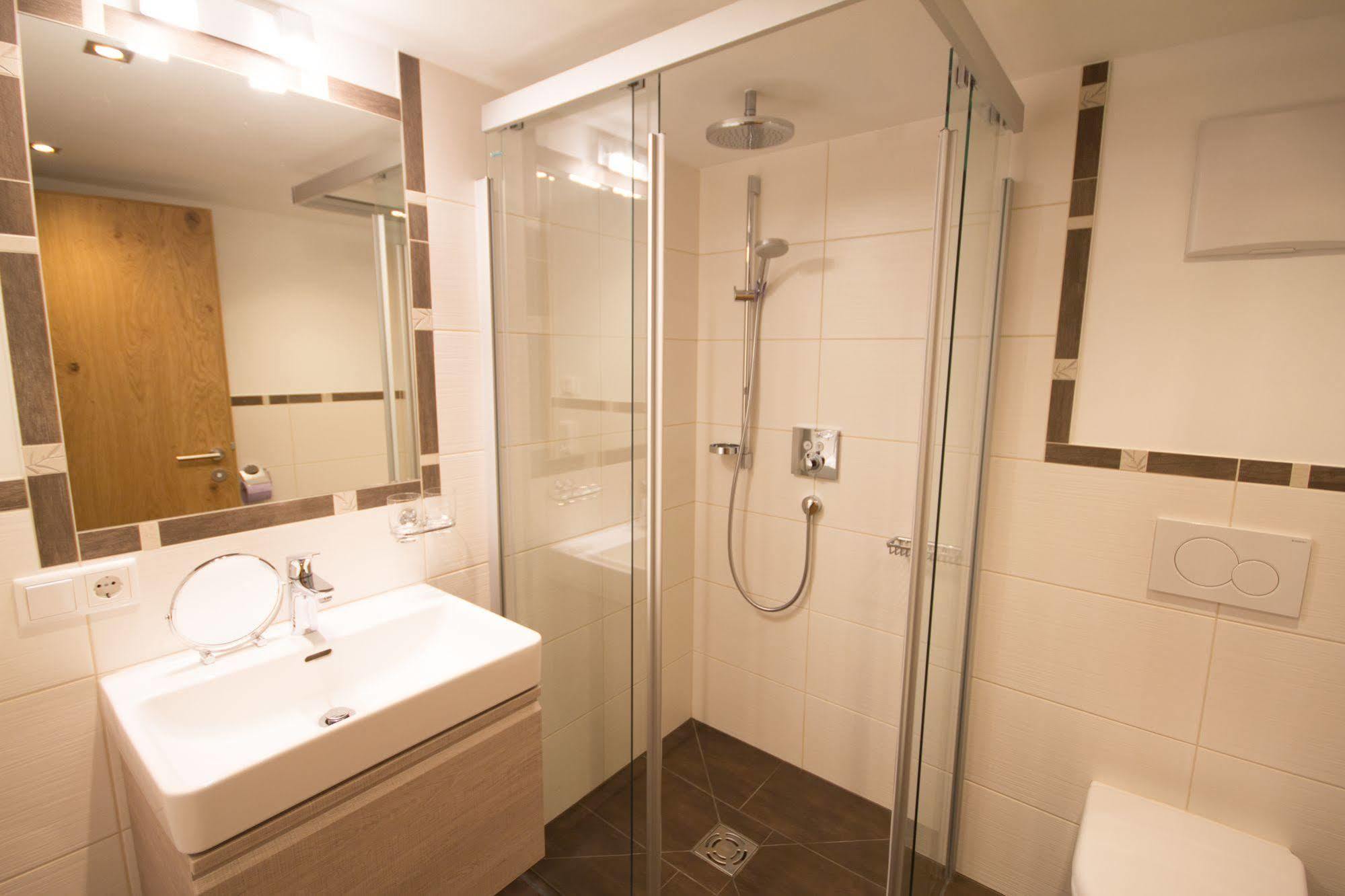 Apartament Haus Scheuerer Neukirchen am Großvenediger Zewnętrze zdjęcie